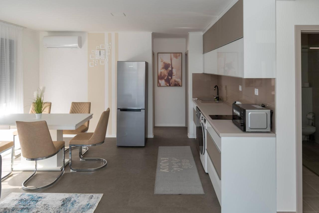 Mineral Apartman Diamond Nyiregyhaza Exterior photo