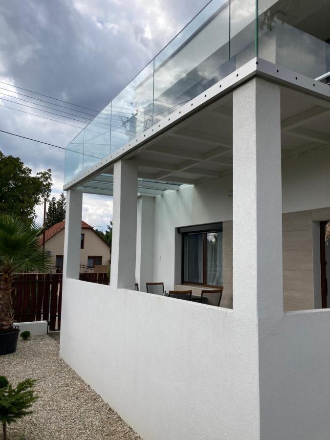 Mineral Apartman Diamond Nyiregyhaza Exterior photo